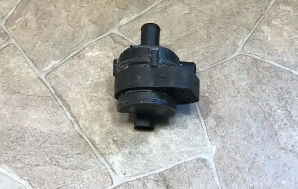 Mercedes-Benz E W211 Electric auxiliary coolant/water pump A2118350028