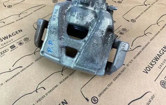 Audi A5 8T 8F Front brake caliper