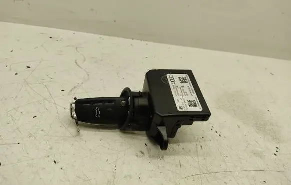 Audi Q7 4L Ignition lock 4F0910132