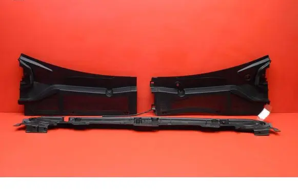 Jaguar XJ X308 Wiper trim 9830565680