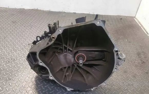 Honda Accord Manual 6 speed gearbox M0J71000945