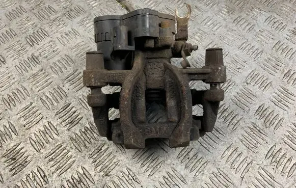 Mini Cooper Countryman F60 Rear brake caliper