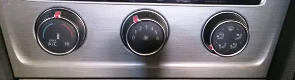 Volkswagen Golf VII Climate control/heater control trim 