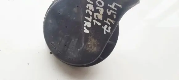 Opel Vectra B Horn signal 002924 E120009