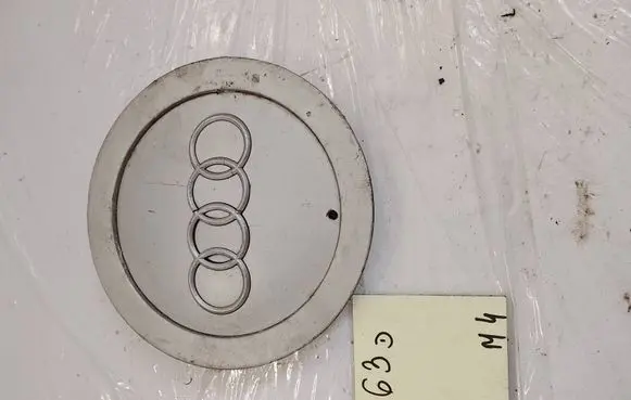 Audi A6 S6 C5 4B Original wheel cap 4B0601165J