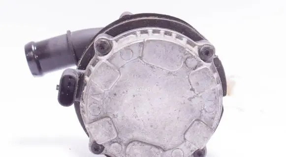 Volkswagen PASSAT B8 Electric auxiliary coolant/water pump 04L965567