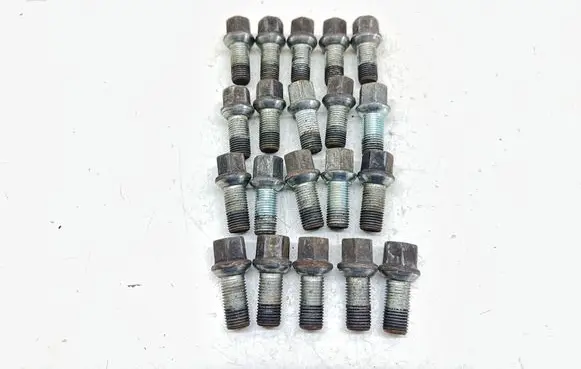 Audi TT TTS Mk2 Nuts/bolts