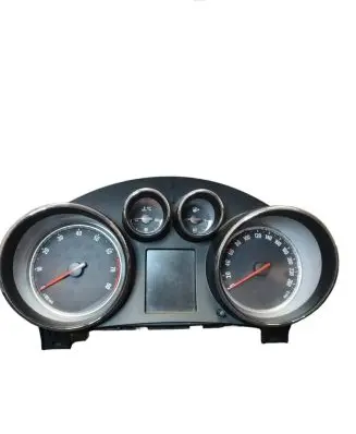 Opel Insignia A Speedometer (instrument cluster) 365903926