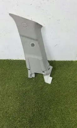 Hyundai Santa Fe (C) pillar trim 85860s1300
