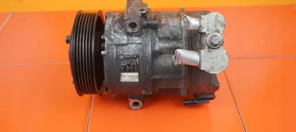 Opel Corsa E Air conditioning (A/C) compressor (pump) 13447214 B13DTC