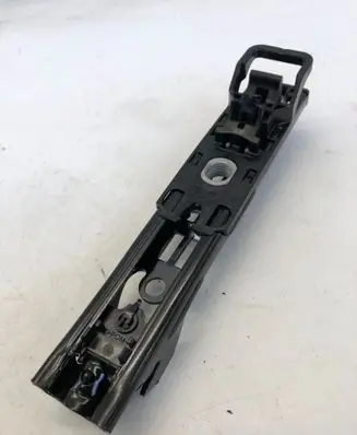 Mercedes-Benz EQS V297 Seat belt adjustment rail A0008606806