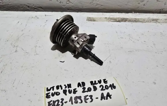 Land Rover Evoque I AdBlue injector fx23189e3aa
