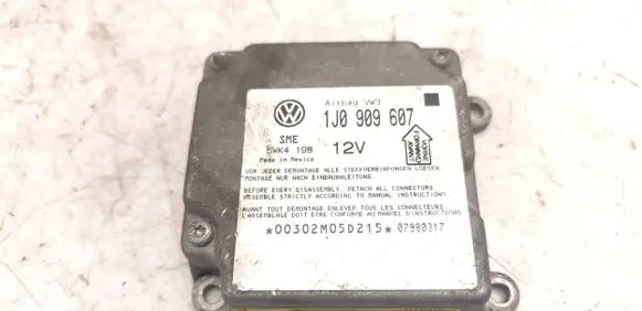 Volkswagen PASSAT B5 Airbag control unit/module 1J0909607 5WK4199
