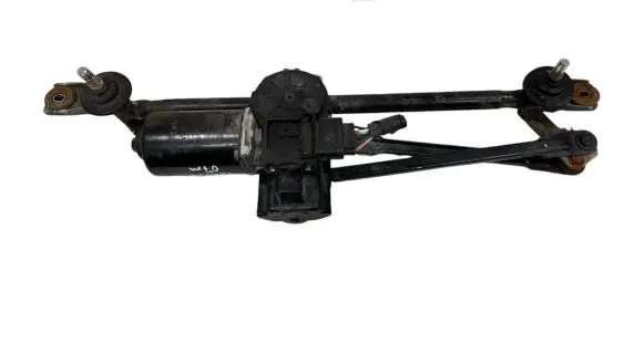 Hyundai Tucson JM Front wiper linkage and motor