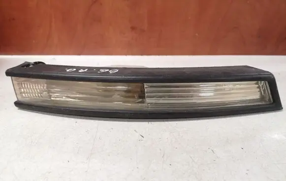 Volkswagen PASSAT B6 Front indicator light 3C0807718