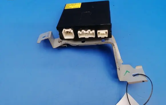 Keyless (KESSY) go control unit/module