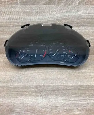 Citroen Berlingo Speedometer (instrument cluster) 9656696080