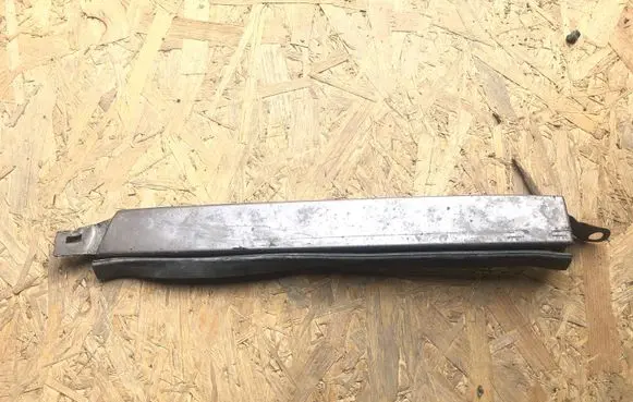 Mercedes-Benz E W124 Under headlight/headlamp trim 1248891563