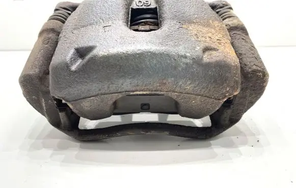 Toyota C-HR I Front brake caliper