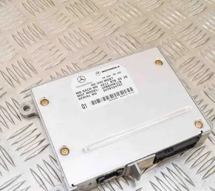 Mercedes-Benz C W203 Bluetooth control unit module A2118705526