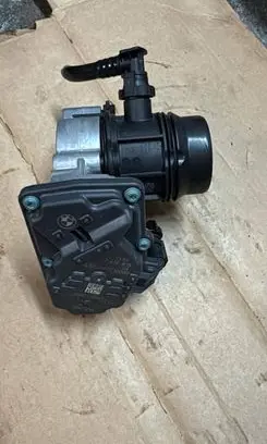 BMW X1 F48 F49 Throttle valve 7618838 761883804 A3C0067710000