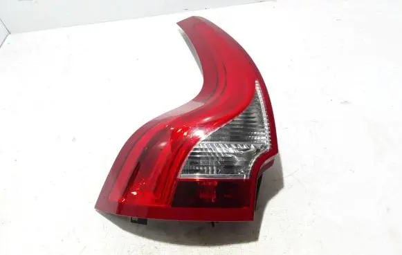 Volvo XC60 Rear/tail lights 31323034
