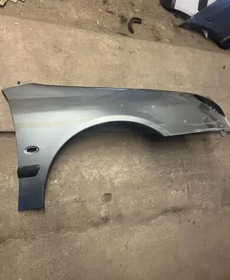 Peugeot 607 Fender