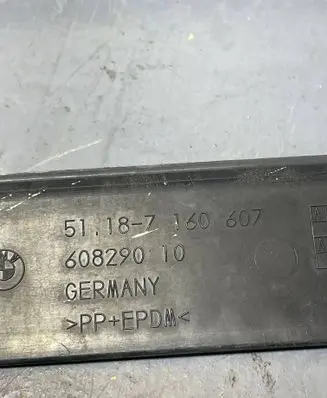 BMW X7 G07 Number Plate Surrounds Holder Frame 7160607