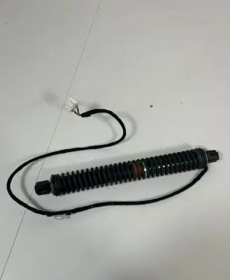 BMW 7 F01 F02 F03 F04 Tailgate strut 