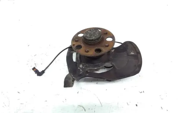 Mercedes-Benz E C207 W207 Front wheel hub spindle knuckle 20402