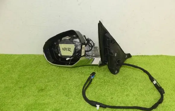 BMW 7 G70 Front door electric wing mirror 10802-107