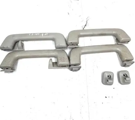 Ford Fusion II A set of handles for the ceiling DS73A045B14