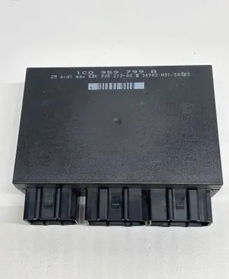 Volkswagen Golf IV Comfort/convenience module 1C0959799A