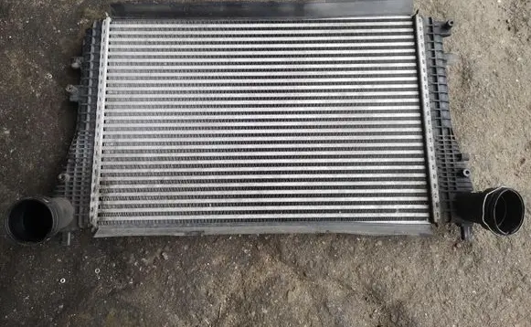 Volkswagen PASSAT B6 Intercooler radiator 3c0145805p