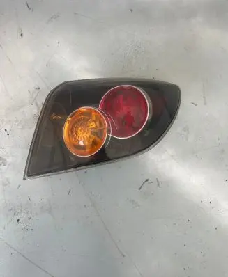 Mazda 3 I Rear/tail lights P6312