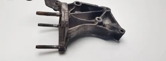 Citroen Jumpy Engine mounting bracket