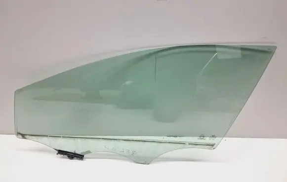 KIA Sportage Front door window glass four-door 82410F1000