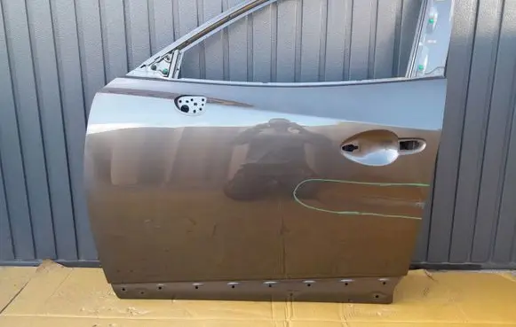 Mazda CX-3 Front door D10E59010