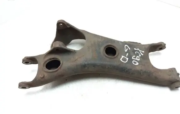 Volvo XC90 Rear upper control arm/wishbone 8666346