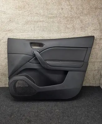 Renault Captur II Front door card panel trim 809000030R