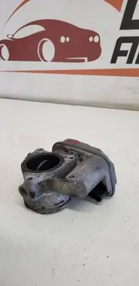 Volkswagen PASSAT B6 Throttle valve 03G128063B