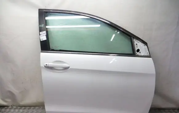 Honda CR-V Front door