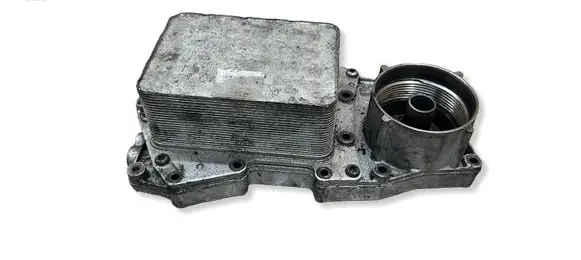 Land Rover Range Rover L322 Oil filter mounting bracket 6740273616