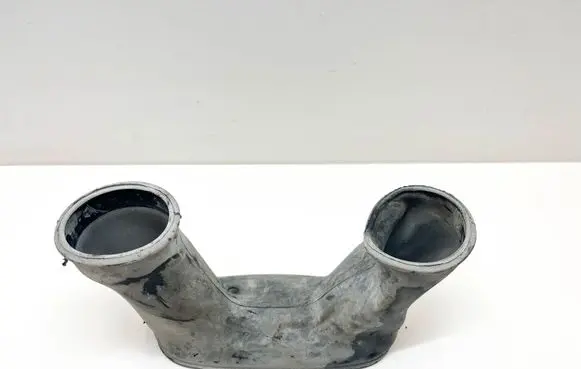 Mercedes-Benz SLC C107 Air intake duct part A1078310188 1078310188