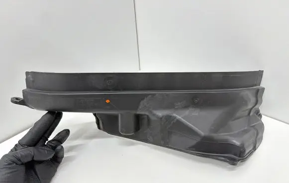 BMW 5 F10 F11 Other engine bay part 7211464 74850610