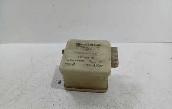 BMW 5 E39 Yaw turn rate sensor 57762110