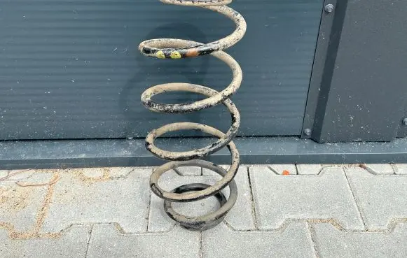 Volvo XC70 Rear coil spring