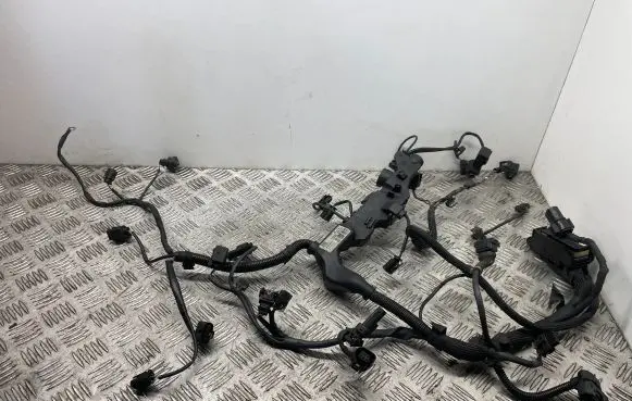 Mini One - Cooper Coupe R56 Engine installation wiring loom 7823706 7823705 7390156