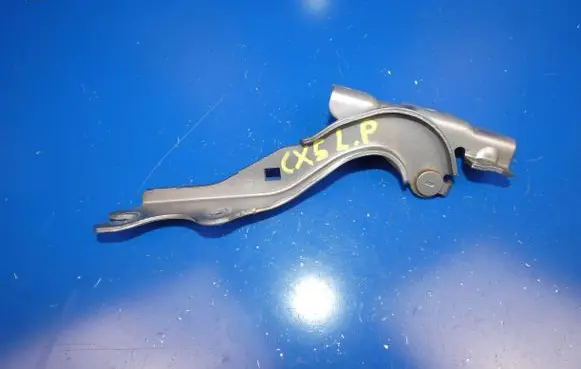 Mazda CX-5 Engine bonnet/hood hinges