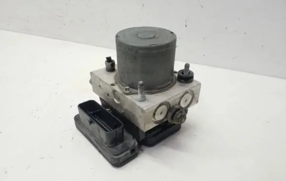 Chrysler Town & Country V ABS Pump P68183803AC 68183803AC TYA142311427